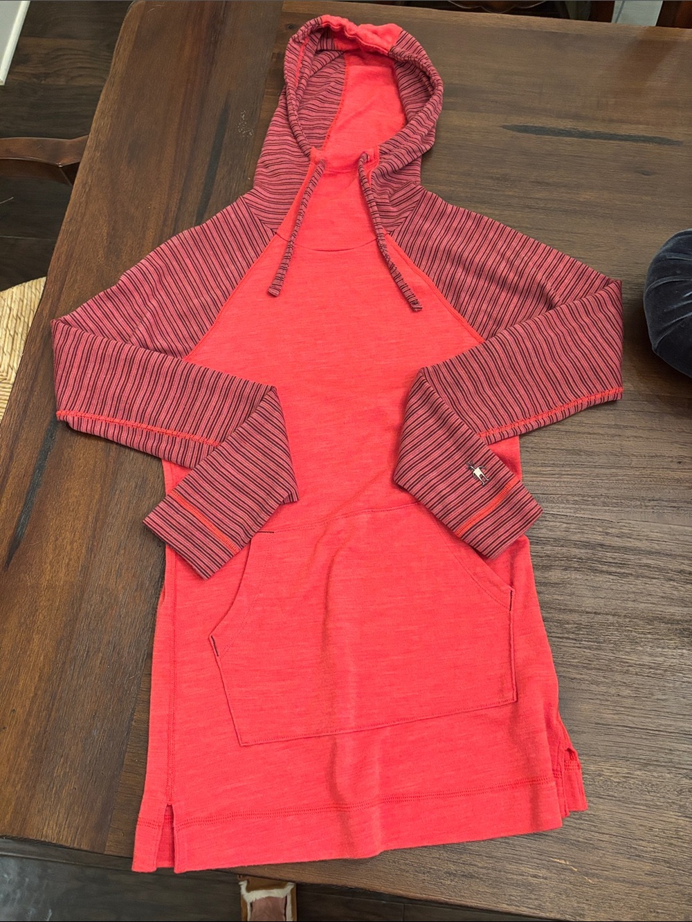 Smartwool women’s Red 100% Merino wool Hoodie with Striped Sleeves